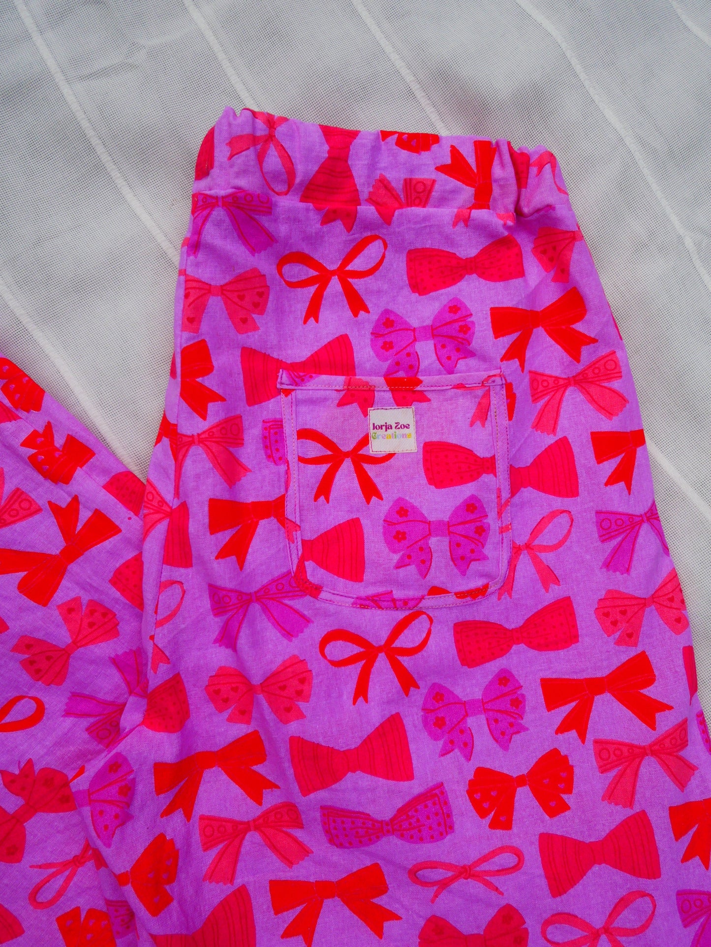 'The Perfect Gift' Grown Pants