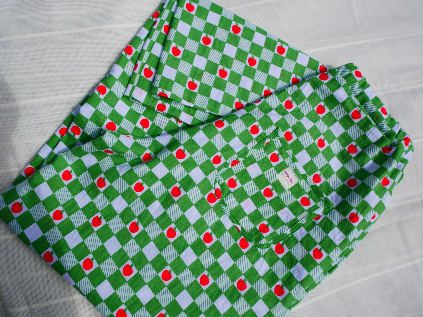 'Apple of My Eye' Grown Pants