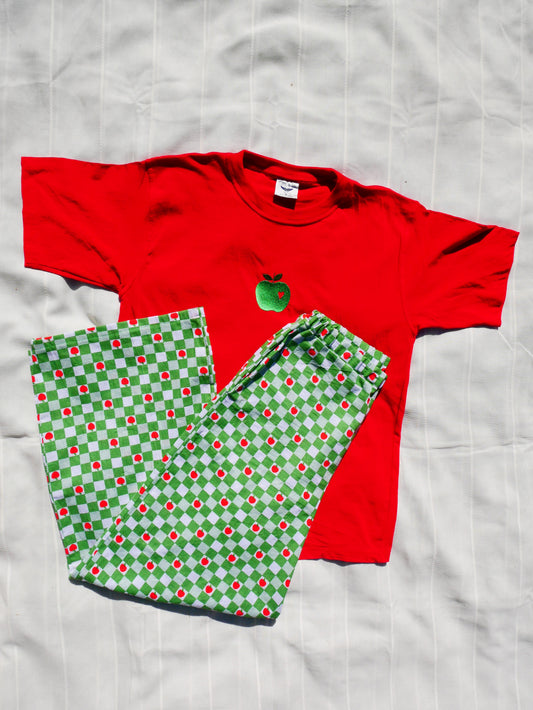 'Apple of My Eye' Grown Set